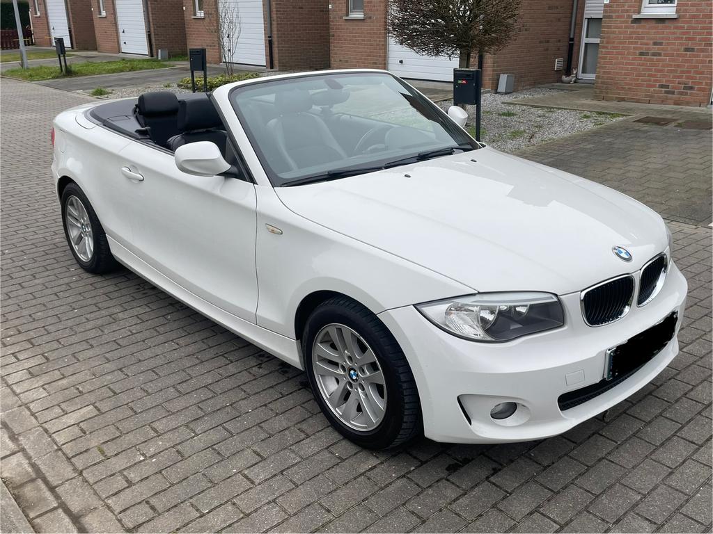 BMW 118d Bj 2011 Cabriolet Automaat, Auto's, BMW, Automaat, Euro 5, Cabriolet, Wit
