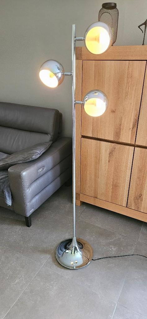 Lampadaire moderne - 3 ampoules - design, Maison & Meubles, Lampes | Lampadaires, Comme neuf, 100 à 150 cm, Métal, Enlèvement