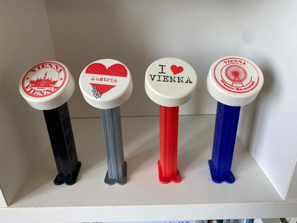 4 PEZ wien austria, Ophalen of Verzenden, Zo goed als nieuw