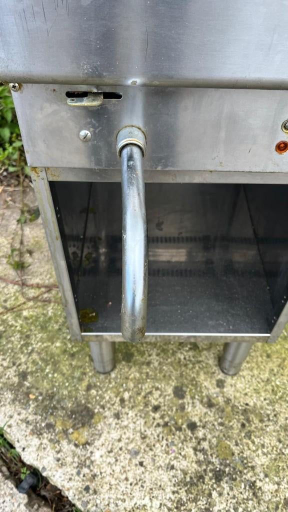 Metos friteuse, Elektronische apparatuur, Frituurpannen, 4 liter of meer, Ophalen, Gebruikt