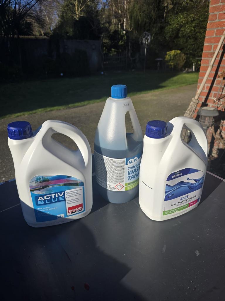 Toiletvloeistof chemisch toilet, Ophalen, Nieuw