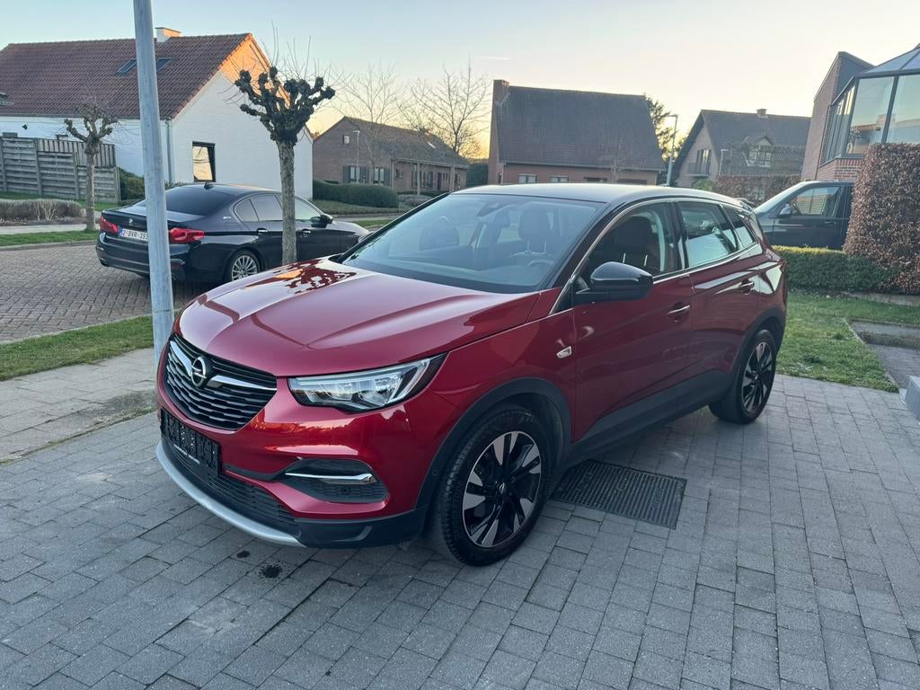 Opel Grandland X 1.5 diesel Automaat Euro 6, Auto's, Opel, Testrit aan huis, 4 cilinders, Leder en Stof, 5 deurs