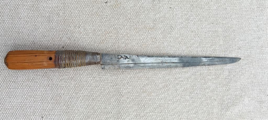 Couteau Boussaadi ancien forgé à la main, Collections, Enlèvement ou Envoi, Autres, Couteau ou Poignard