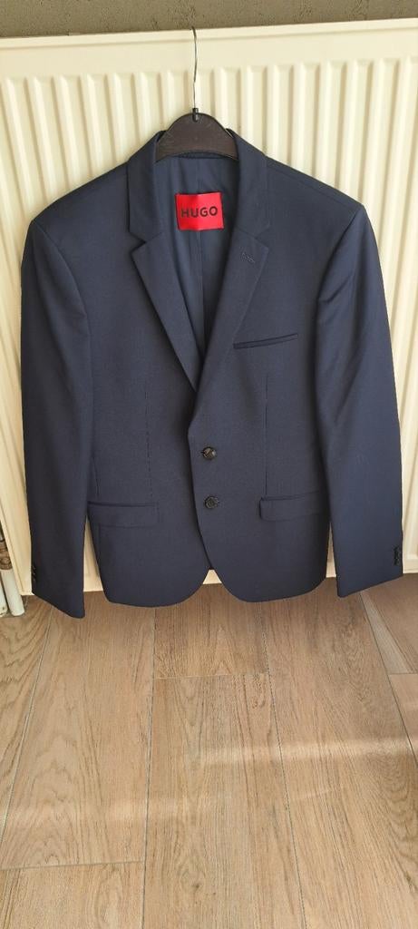 Hugo blazer met zara kostuumbroek, Kleding | Heren, Ophalen