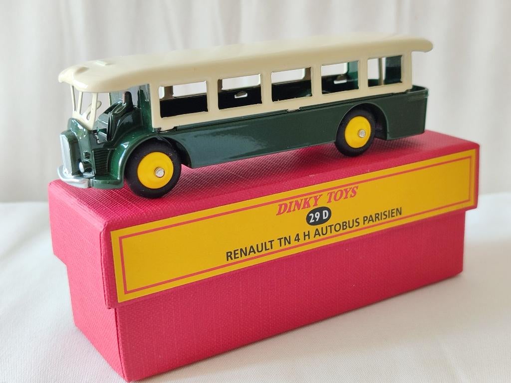 Dinky Atlas _ RENAULT Autobus Parisien _ ref. 29D _ éch.1/80, Enlèvement ou Envoi, Comme neuf, Bus ou Camion, Dinky Toys