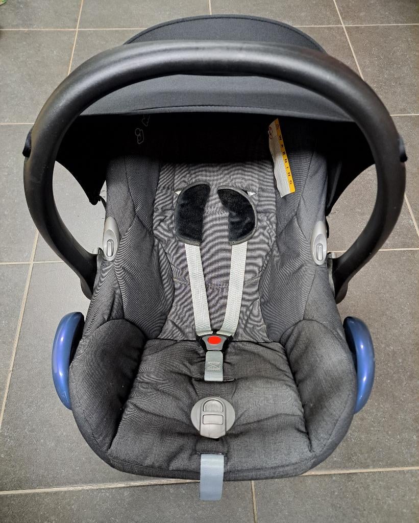 Maxi Cosi 0-13 kg autostoeltje + engelennest, Kinderen en Baby's, Autogordel, Ophalen of Verzenden, Zo goed als nieuw, 0 t/m 13 kg