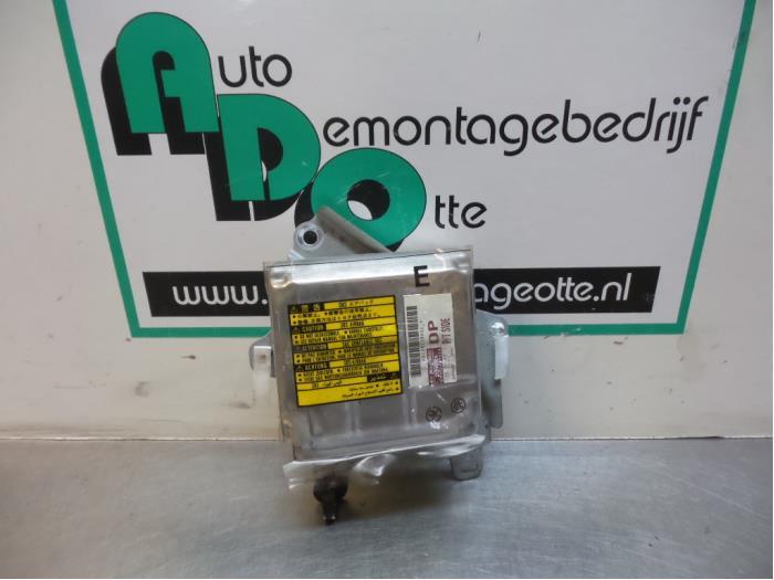 Airbag Module van een Lexus IS 200 (IS 200 99-), Gebruikt, -, -, -