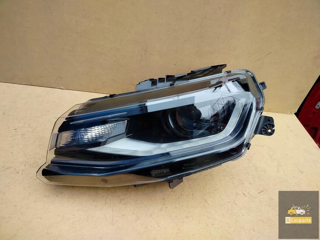 84129201, Chevrolet Camaro 2015- Xenonlamp links Perfect, Gebruikt, Info@gm.com, Chevrolet, Renaissance Center 300
48265  Detroit