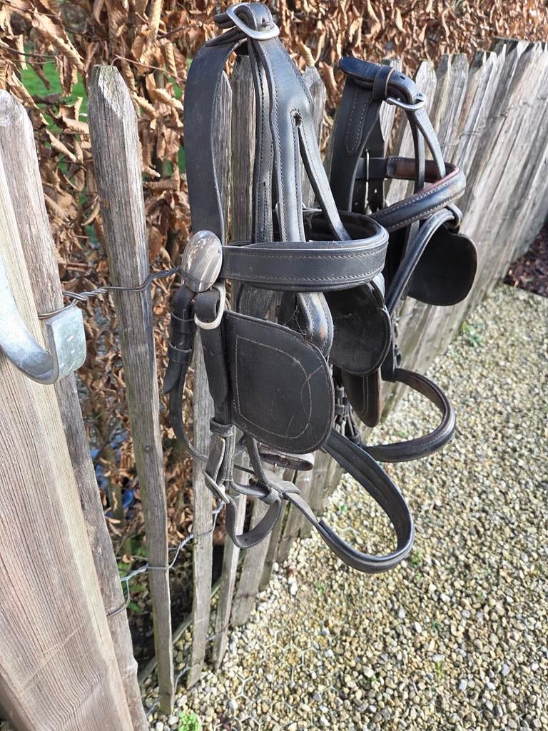 Bride 2 pièces pour la conduite, Enlèvement