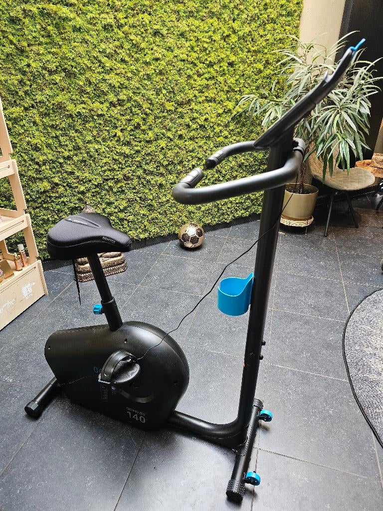 Hometrainer, Ophalen, Zo goed als nieuw, Kunststof, Hometrainer