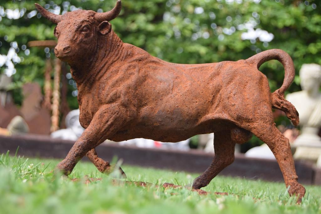TAUREAU EN FONTE PATINEE, Enlèvement ou Envoi, Utilisé, Autres matériaux, Animal
