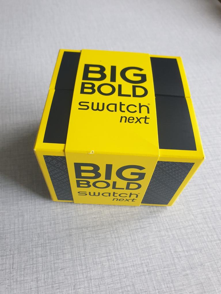 Swatch C-Blue SB03N100, Handtassen en Accessoires, Horloges | Dames, Overige materialen, Polshorloge, Ophalen of Verzenden, Zo goed als nieuw