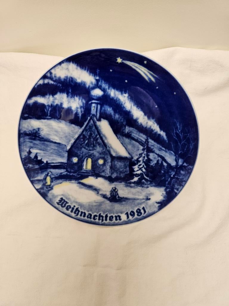 Tirschenreuth Weihnachtsteller Porzellan 1981, Antiek en Kunst, Ophalen of Verzenden