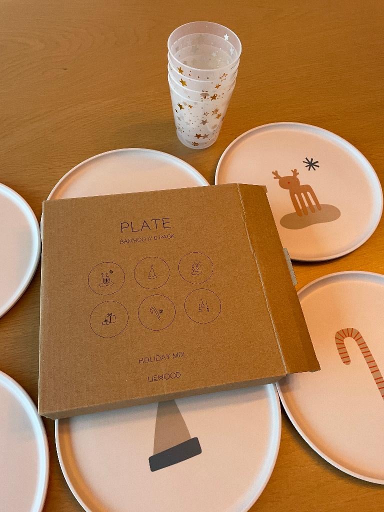 Kinderservies kerst, Kinderen en Baby's, Babyvoeding en Toebehoren, Ophalen, Zo goed als nieuw