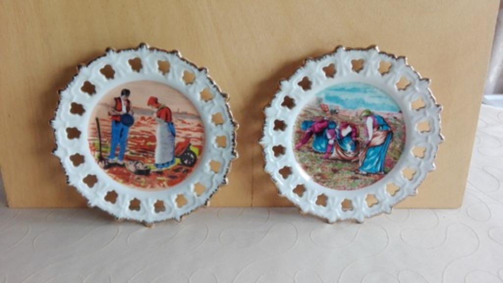 2 decoratieve borden schilderij, Antiek en Kunst, Antiek | Wandborden en Tegels, Ophalen of Verzenden