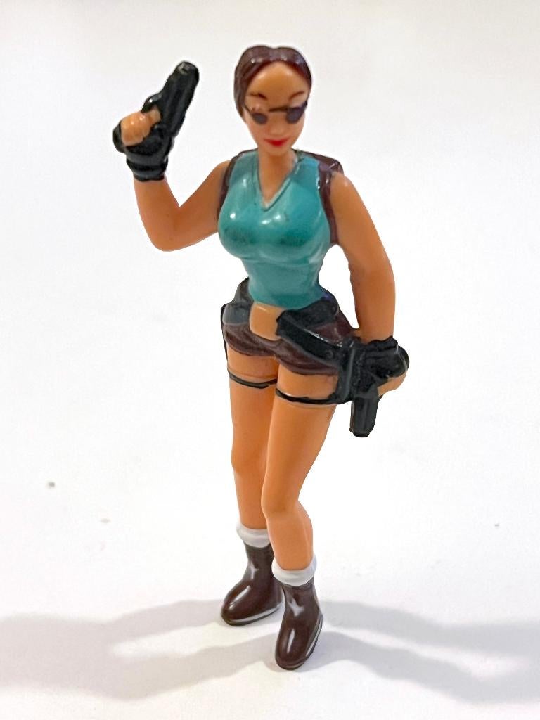 Figurine miniature Lara Croft Tomb Raider (6,5cm), Enlèvement ou Envoi, Utilisé, Plus grand que 1:35, Personnage ou Figurines