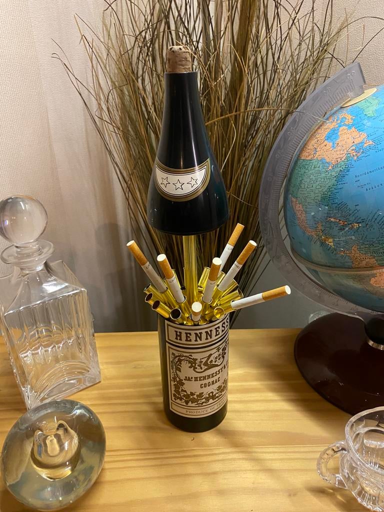 Sigaretten houder maakt muziek werkt een veer ., Antiek en Kunst, Ophalen