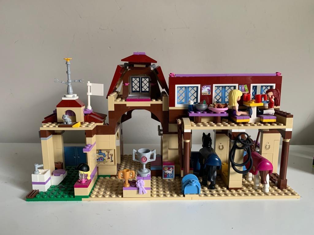 LEGO Friends Heartlake Paardrijclub - 41126 - NIEUWE PRIJS!, Ophalen, Zo goed als nieuw, Complete set, Lego