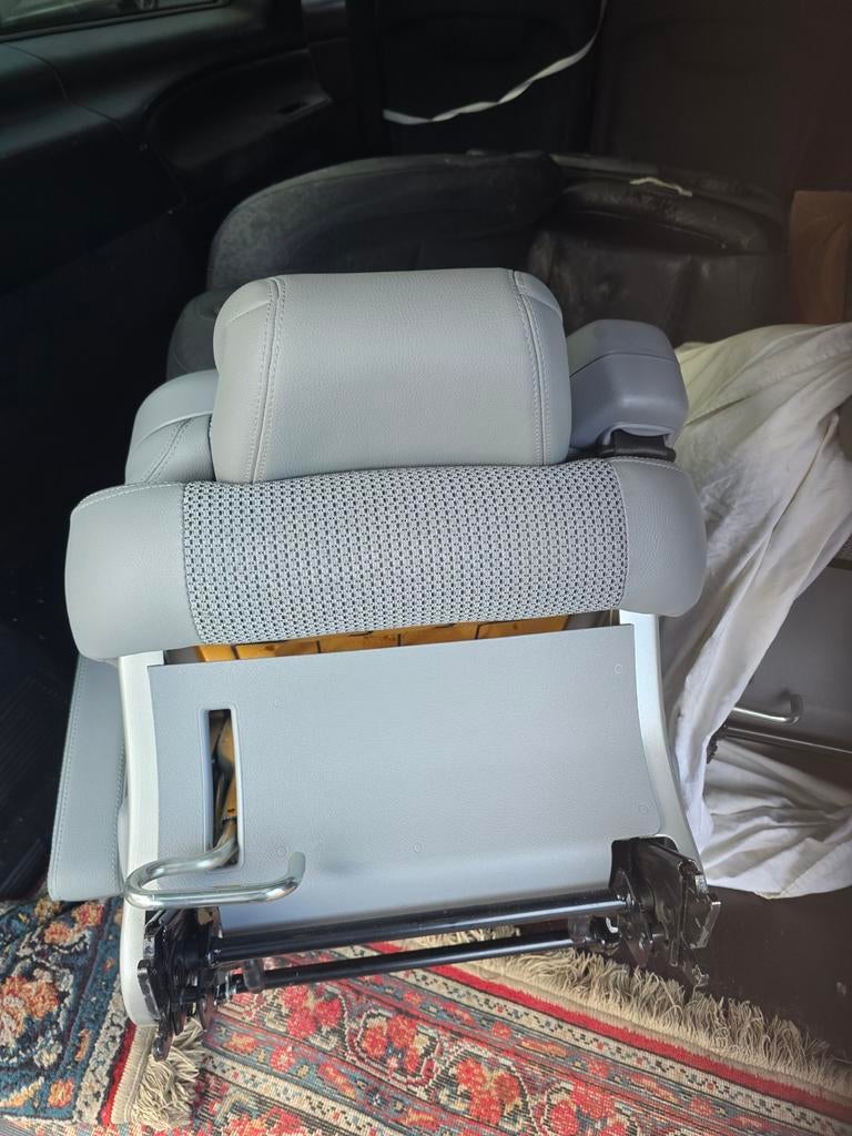 Sieges arriere  cuir tissue mercedes viano 639 2014, Autos : Pièces & Accessoires, Habitacle & Garnissage, Enlèvement ou Envoi