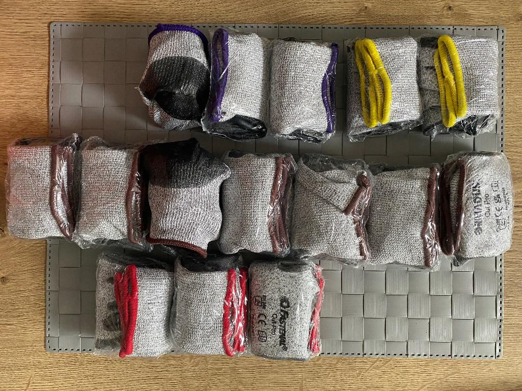 Werkhandschoenen en latexhandschoenen NIEUW IN VERPAKKING, Ophalen of Verzenden, Nieuw