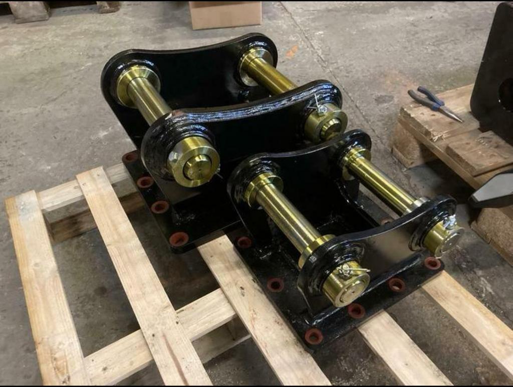 Minigraver graafmachine snelwissel koppeling kopplaat, Zakelijke goederen, Machines en Bouw | Kranen en Graafmachines, Ophalen