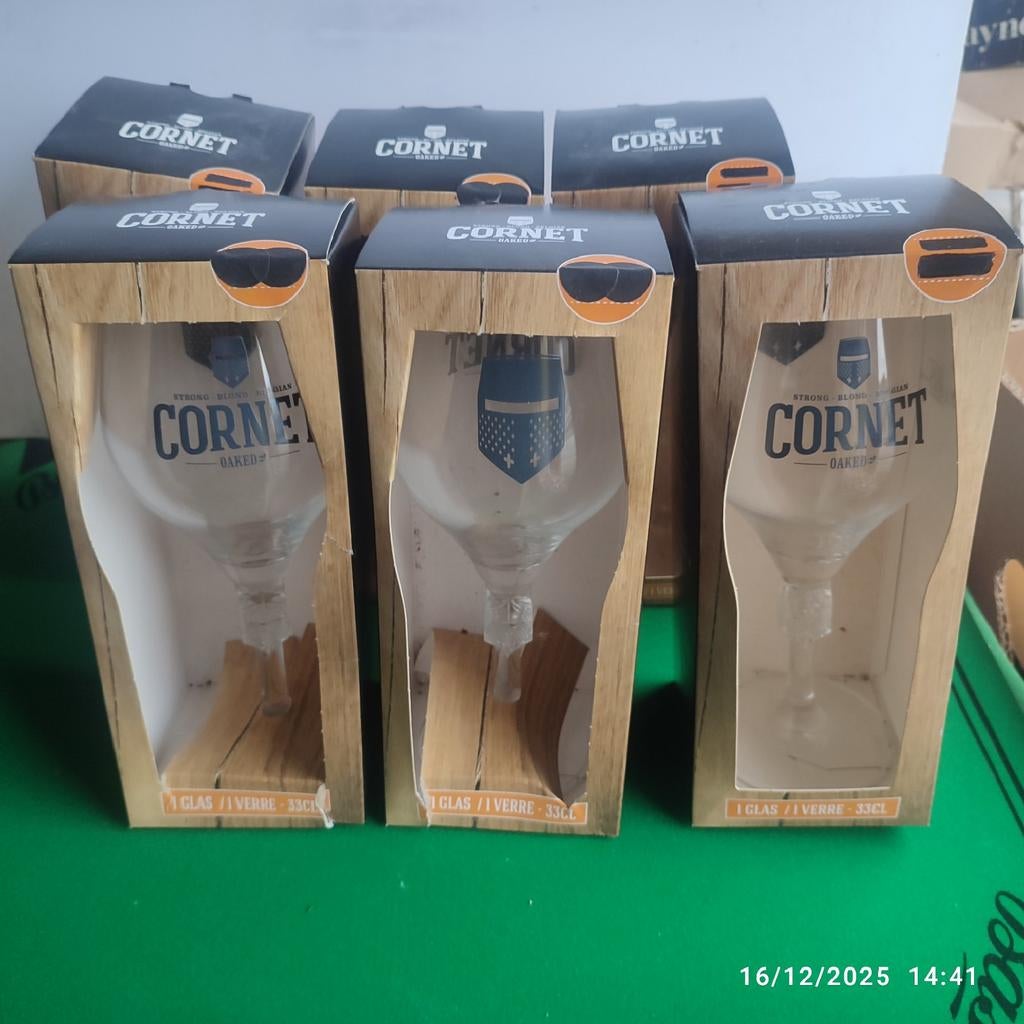 6 verres à bière CORNET ., Collections, Enlèvement, Comme neuf, Verre ou Verres, Autres marques