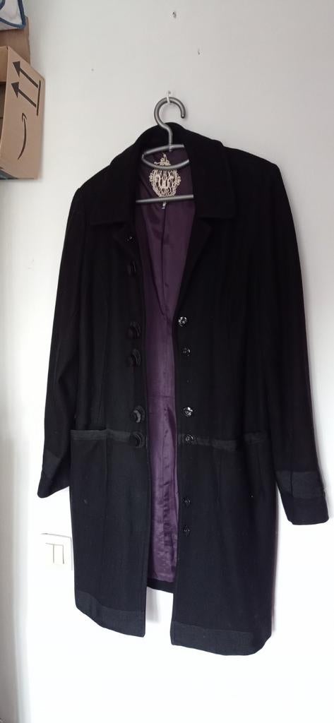 Manteau Noire stylé  t 40   Vivienne Westwood, Enlèvement ou Envoi