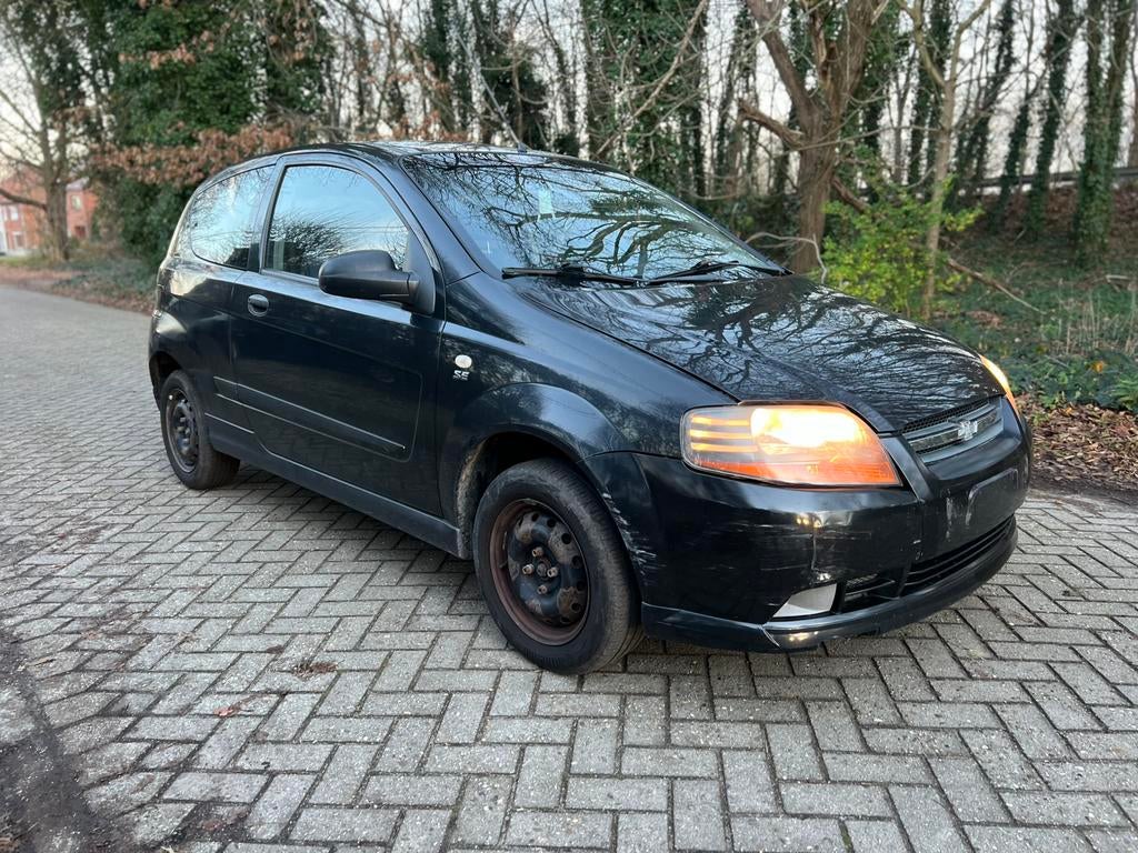 Chevrolet Kalos Benzine Airco LEZ ok 500€, Auto's, Chevrolet, Zwart, Kalos, Zwart, Bedrijf