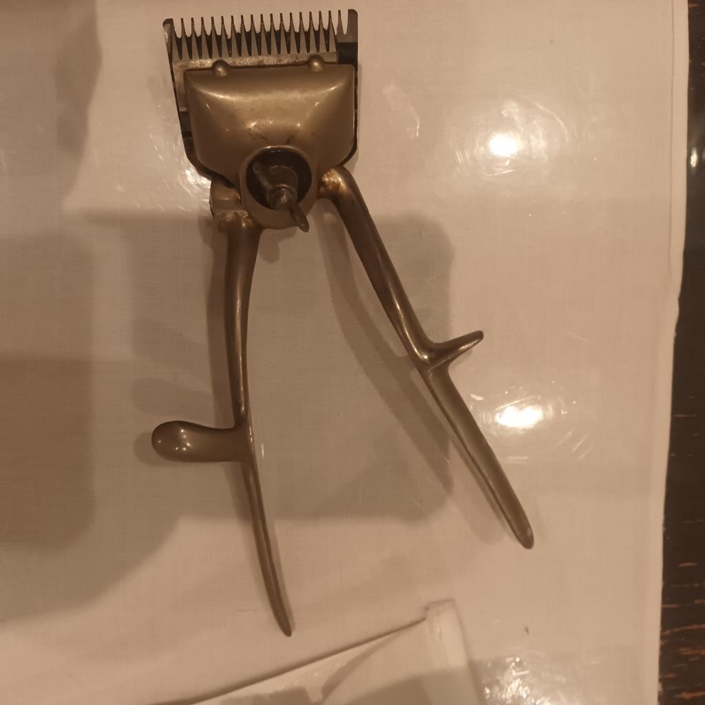 1 Ancien Tondeuse à cheveux Vintage, Enlèvement, Utilisé, Tondeuse