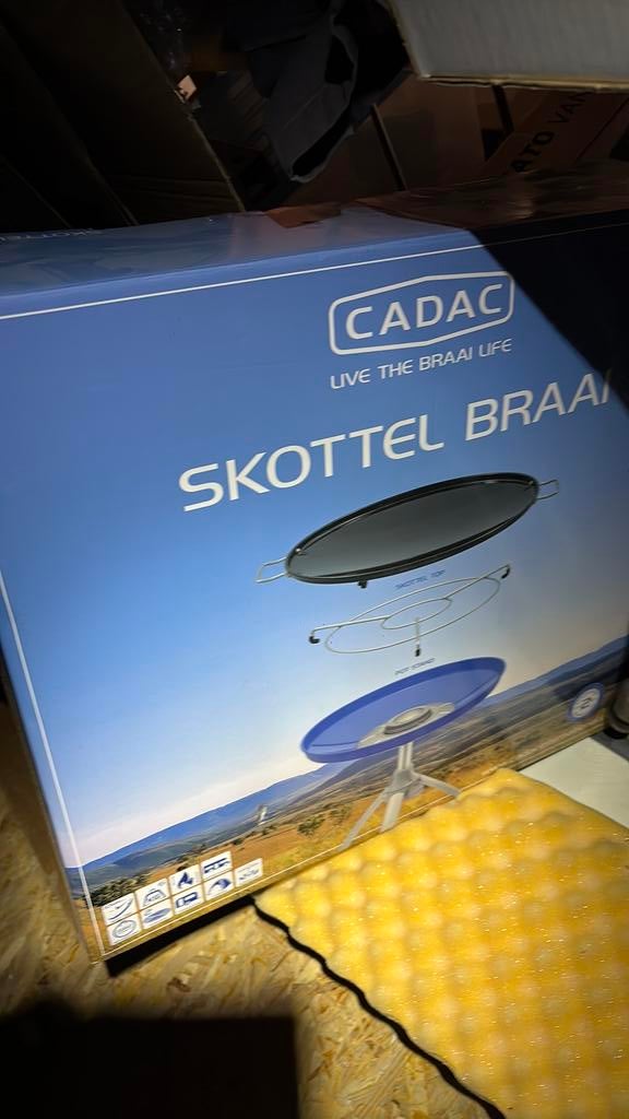 Cadac skottel braai, Caravans en Kamperen, Kampeeraccessoires, Ophalen, Zo goed als nieuw