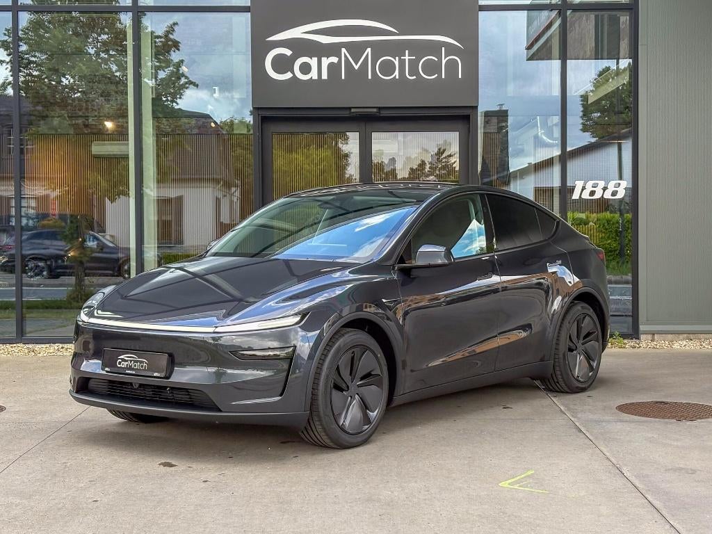 Tesla Model Y - Juniper Long Range RWD - Premium | Pilot, Auto's, Tesla, Automaat, Achterwielaandrijving, Zwart, Leder