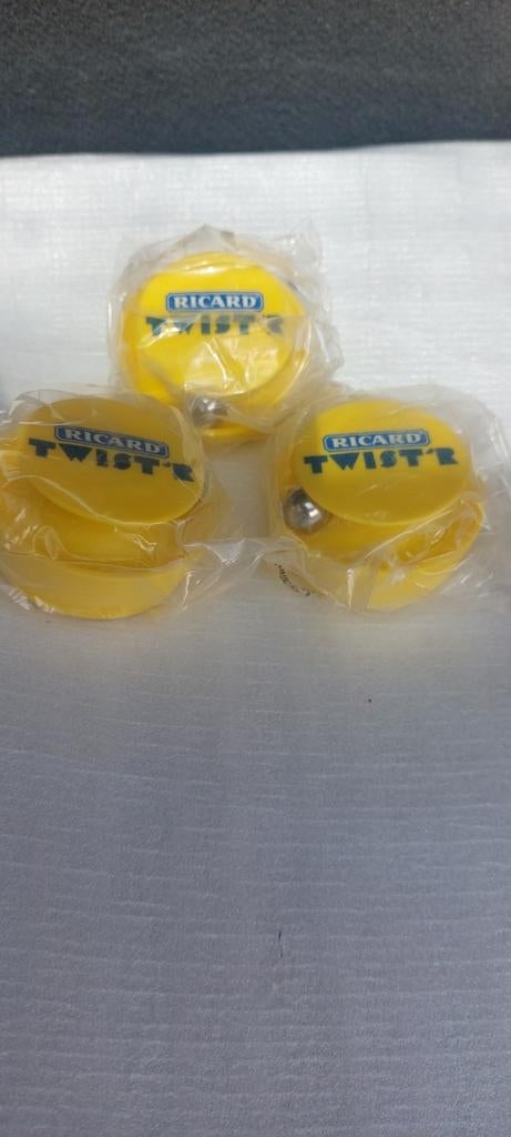 Twister Ricard gloednieuw, Ophalen of Verzenden, Zo goed als nieuw