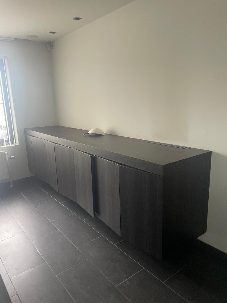 dressoire, Enlèvement, Comme neuf, Avec tablette(s)