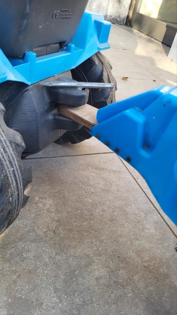 Speelgoedtractor, Ophalen