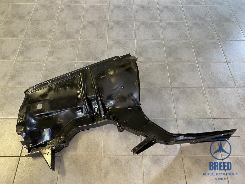 NOS wielkast links compleet voor Mercedes-Benz W114 W115 /8, Auto-onderdelen, Ophalen, -, Nieuw, Bumper