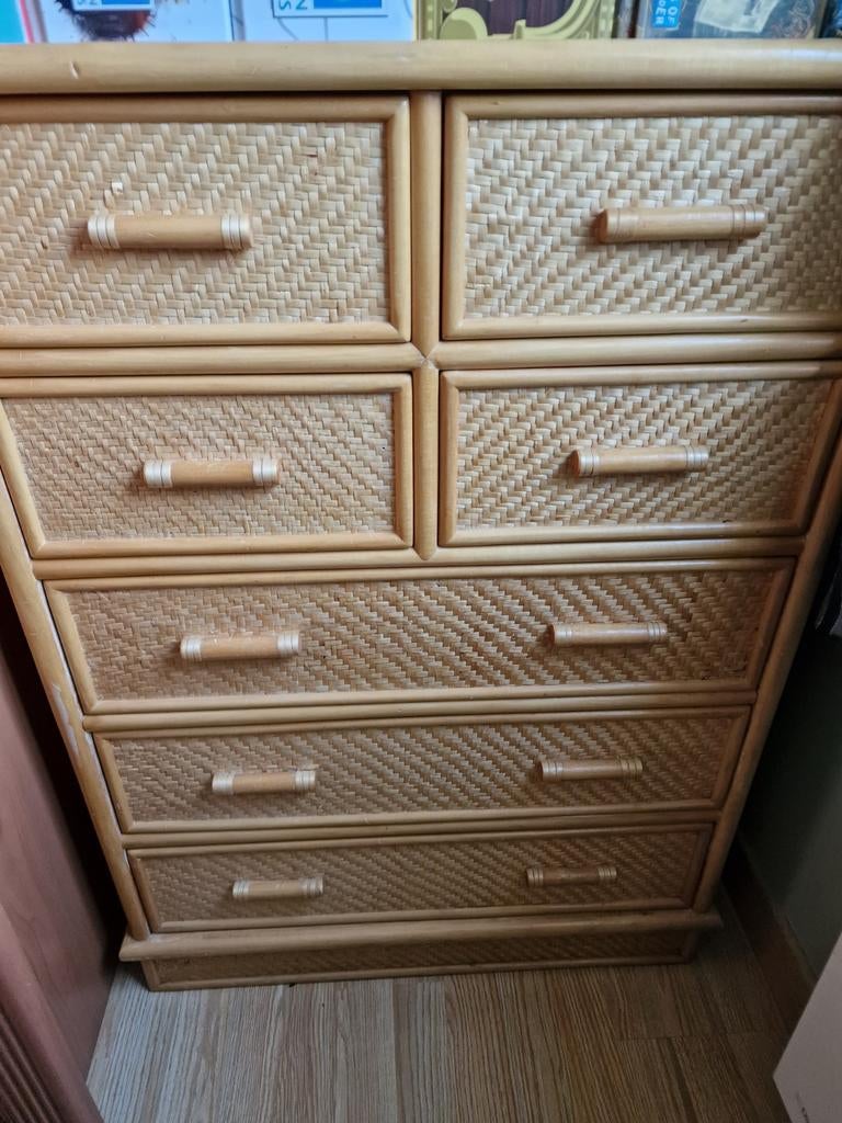 Vintage rotan ladekast, B69xH96xD37 en hoekkast B45x45xH72, Ophalen