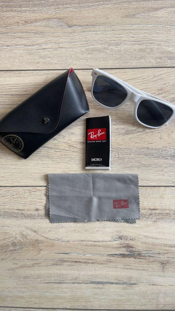 Lunettes de soleil Ray-ban, Enlèvement ou Envoi, Comme neuf, Ray-Ban, Lunettes de soleil