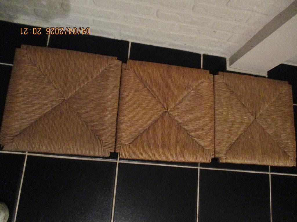 Biezen zittingen stoelen, Ophalen, Zo goed als nieuw