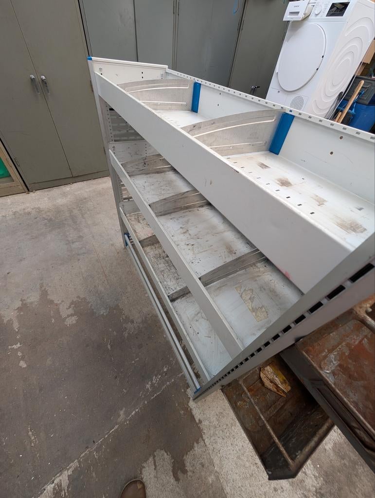 Sortimo rek, Ophalen