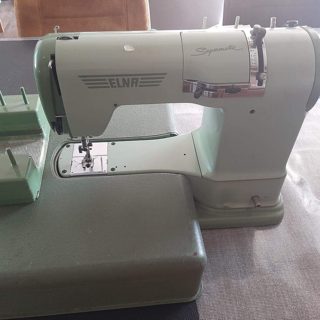 Naaimachine Elna Supermatic  ( jaren '50), Antiek en Kunst, Antiek | Naaimachines, Ophalen
