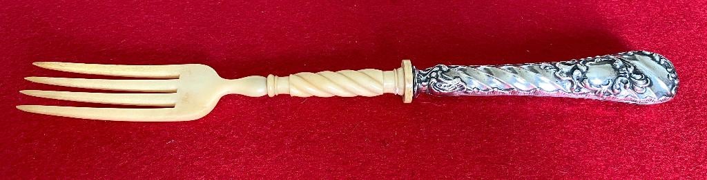 Servicevork Silver and Bone - Art Nouveau, Antiek en Kunst, Antiek | Bestek, Ophalen of Verzenden
