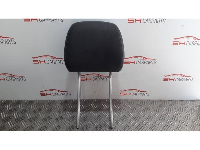 Hoofdsteun van een Mercedes B-Klasse, Gebruikt, -, Ophalen of Verzenden, -