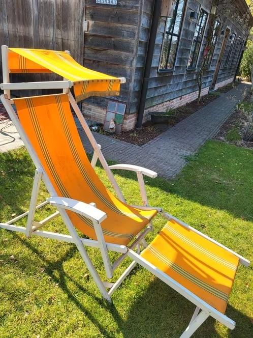 Belle chaise de plage vintage, complète avec pare-soleil, Enlèvement, Pliant