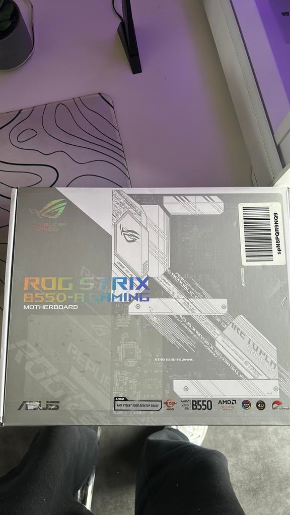Rog Strix B550-A Gaming, Informatique & Logiciels, Cartes mères, Enlèvement, Neuf, AMD, DDR4