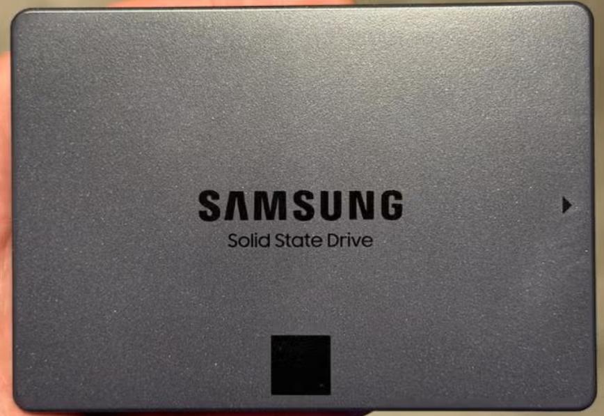 Samsung 870 QVO 4TB - nieuwstaat, Computers en Software, Harde schijven, Intern, Ophalen of Verzenden, Zo goed als nieuw, Samsung