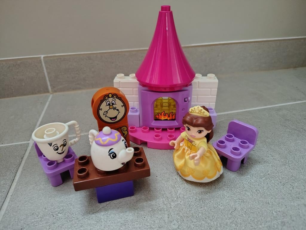 Duplo Belle's theekransje Disney 10877 compleet, Ophalen of Verzenden, Zo goed als nieuw, Complete set, Duplo