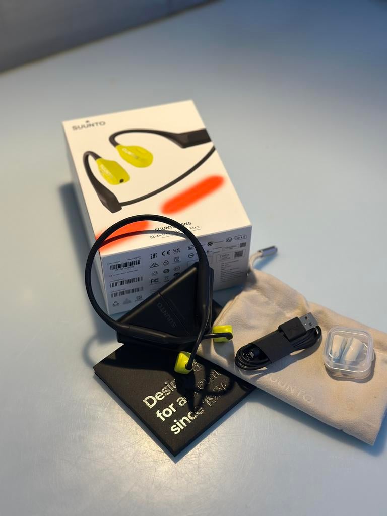 SUUNTO Wing Draadloze hoofdtelefoon met beengeleiding, Ophalen of Verzenden, Zo goed als nieuw, Overige merken, Draadloos