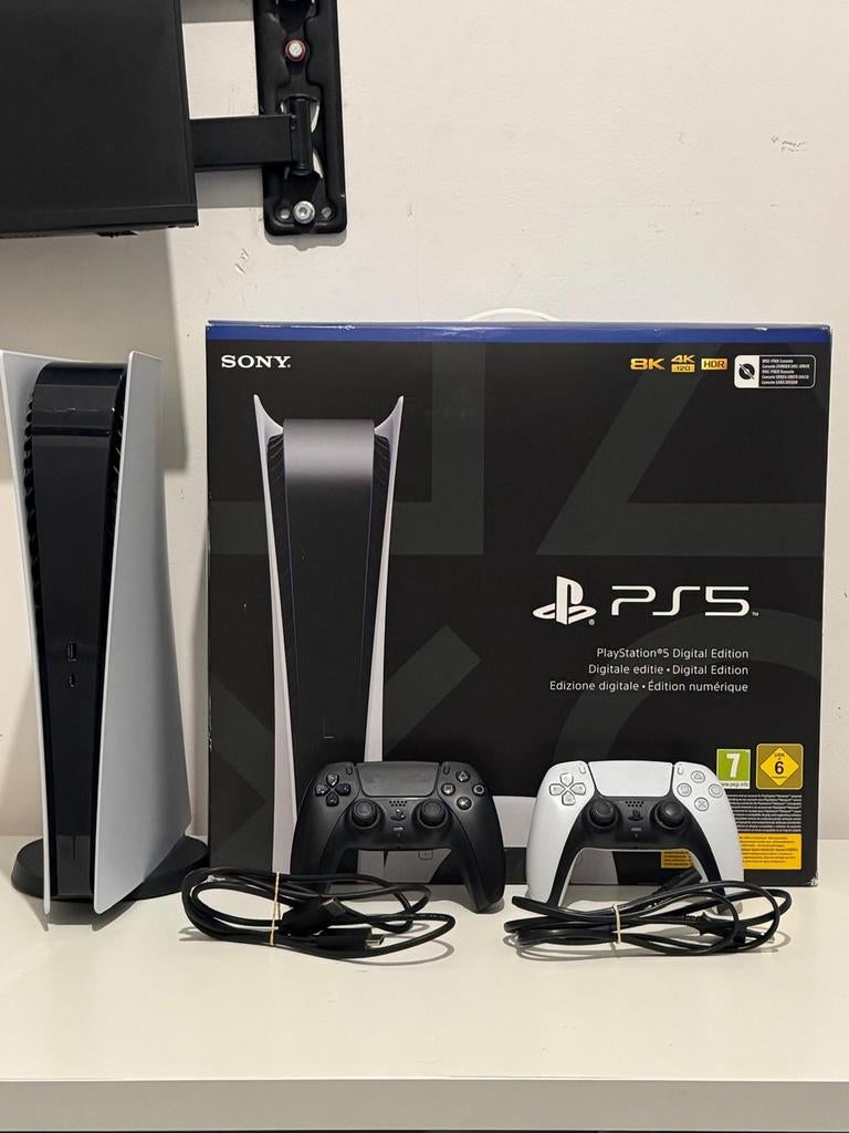 Playstation 5 Digital - Inclusief 2 controllers en doos., Ophalen, Playstation 5