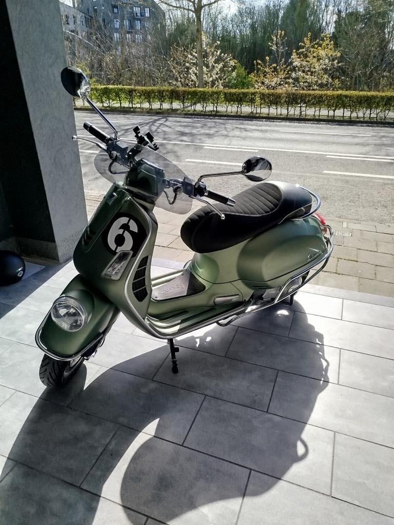 Vespa Sei Giorno 300 cc, Motos, Particulier, ABS