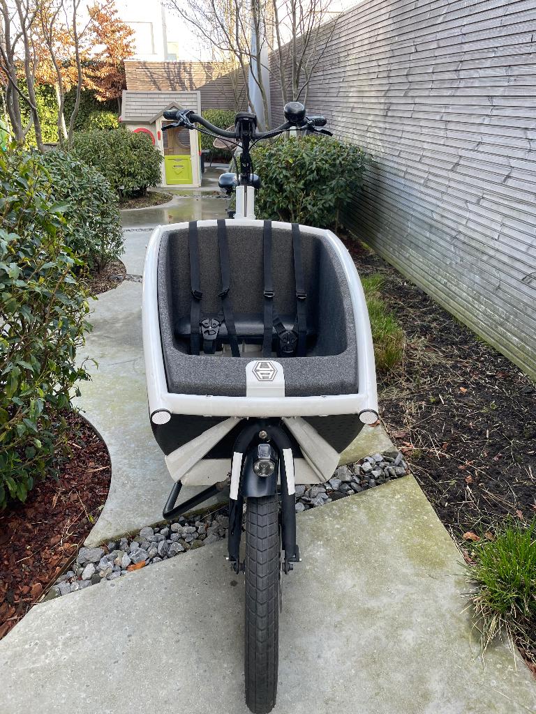 Urban Arrow wit, Gebruikt, 3 kinderen, Elektrisch, Ophalen